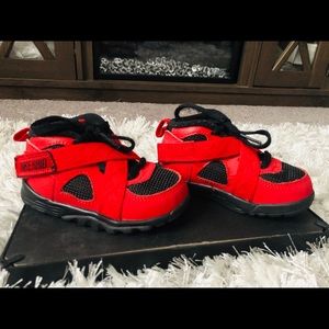 Nike Air RAID Toddler Boy size 6